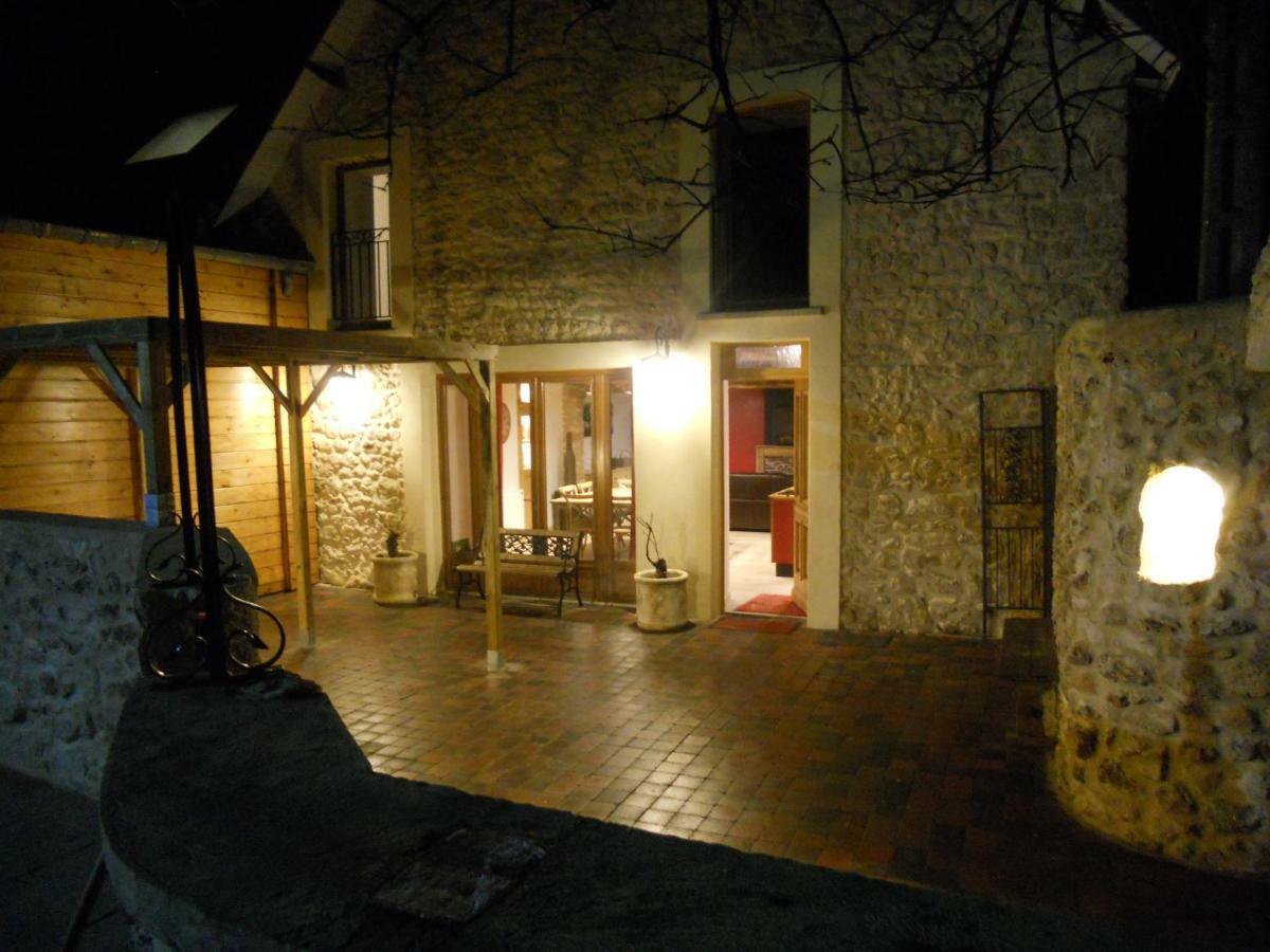 Mareuil-le-Port Gite La Nuit Etoilee Chez Champagne Mathelin מראה חיצוני תמונה